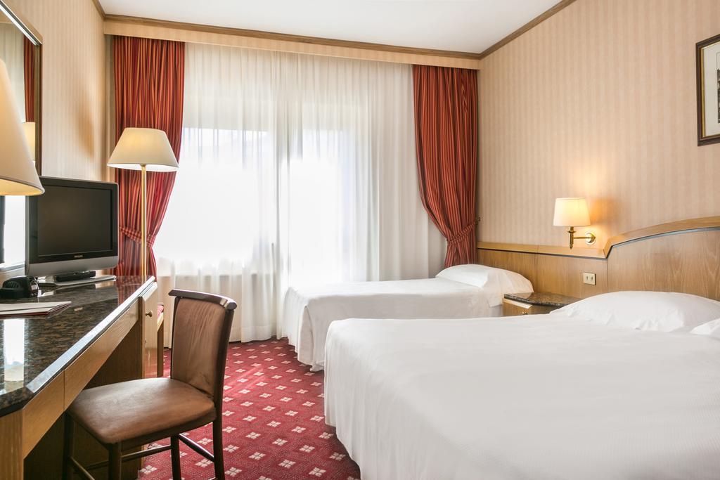 רומא Hotel Beverly Hills מראה חיצוני תמונה
